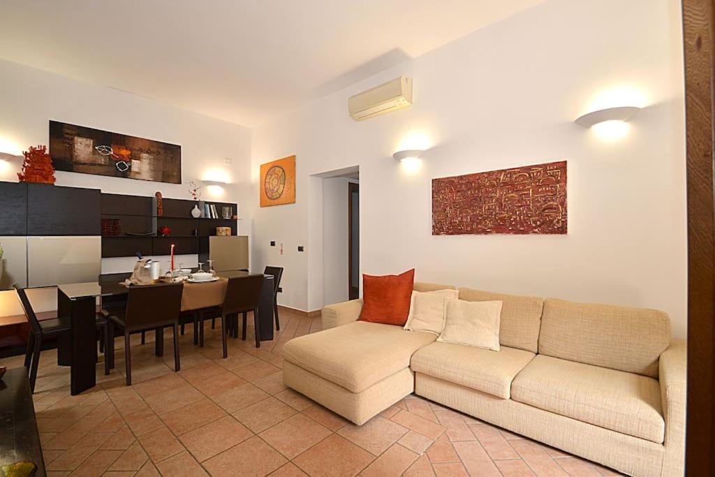 Apartment La Casa Di Ambra *